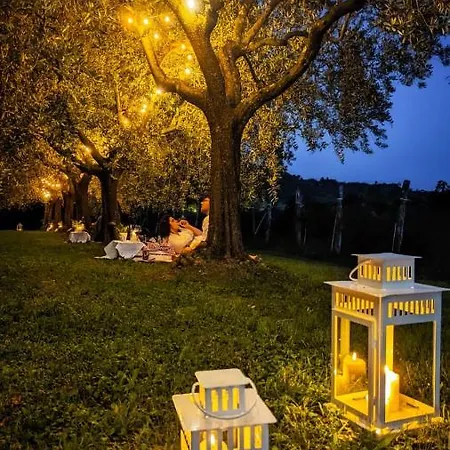 Konukevi Castel San Mauro