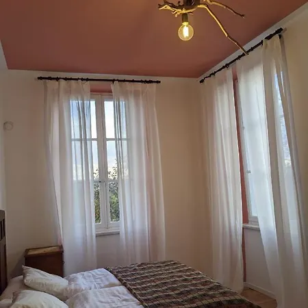 بيت ضيافة Castel San Mauro *