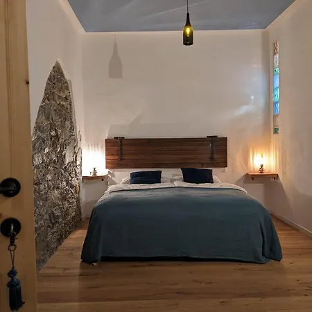 Castel San Mauro * غوريزيا